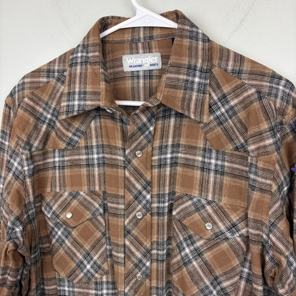 Wrangler Other - Wrangler Shirt Mens Large Brown Plaid Western Pearl Snap Flannel Long Sleeve‎
